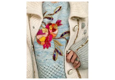 [С Морем Внутри] Азбука вышивки на вязаном полотне (Сабина Гюльмагомедовна)