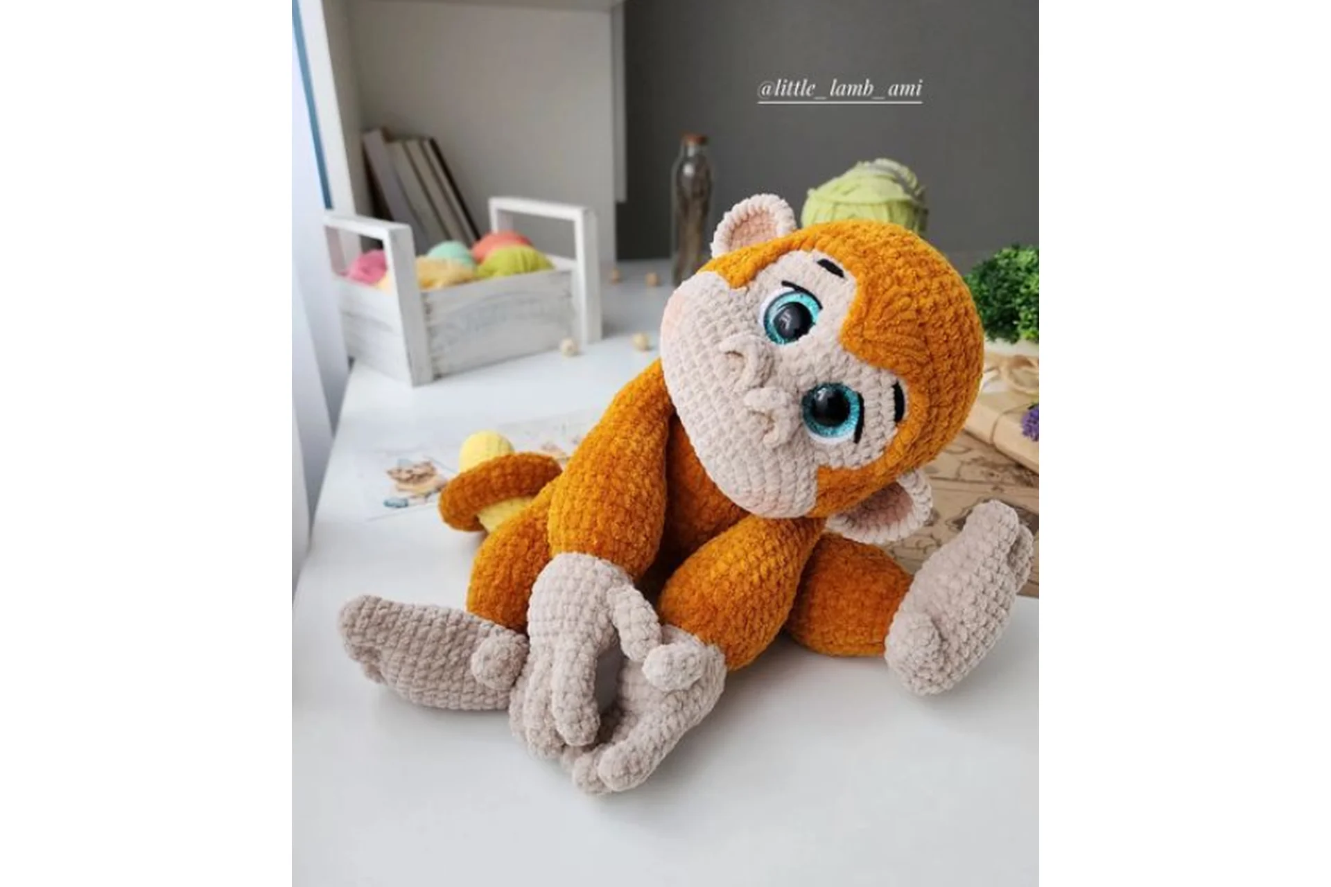 Жёлтая обезьянка (Любовь Лагутенок), фото 1 из 1.