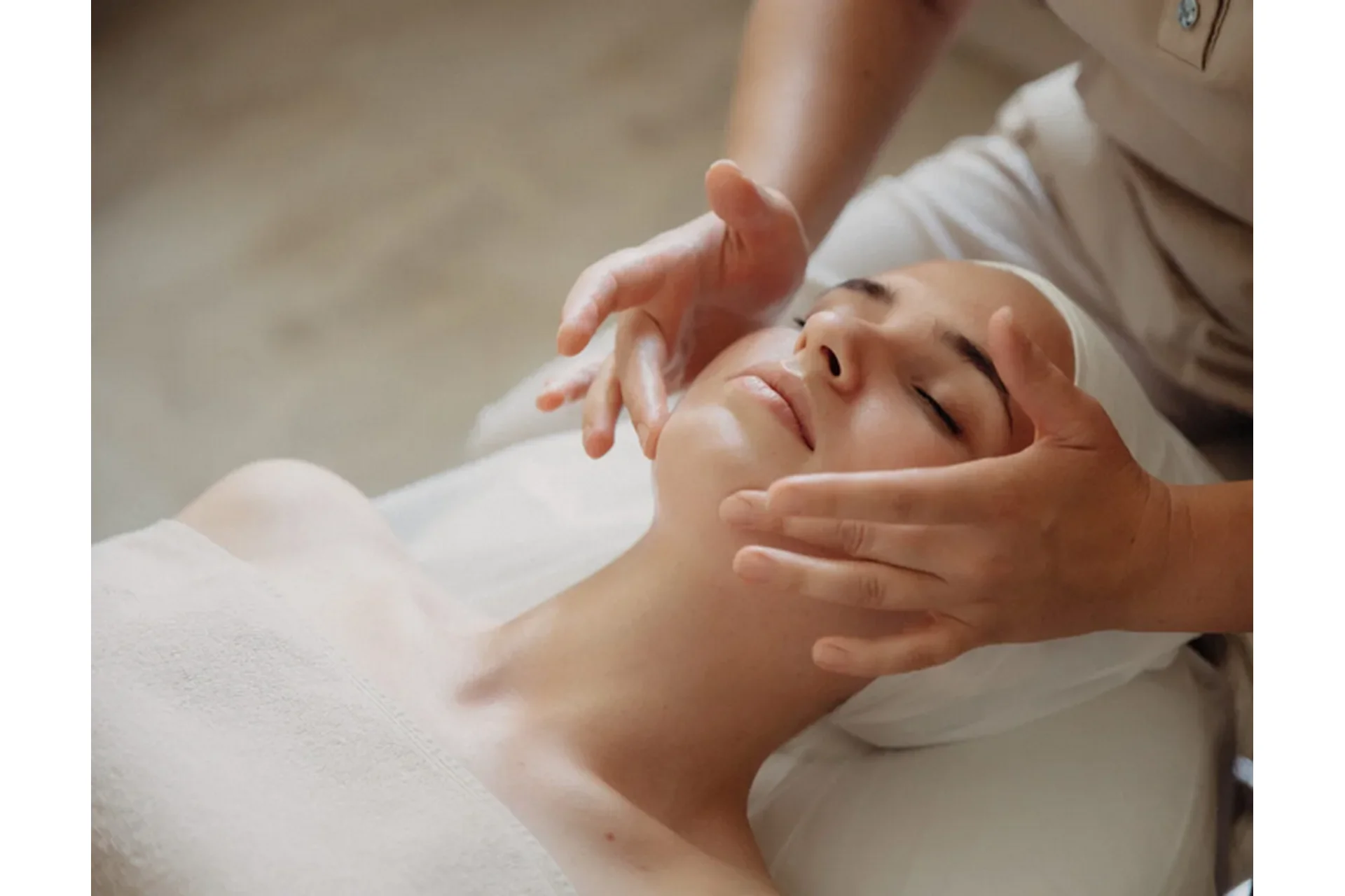 Тибетский скульптурный массаж, тариф «Стандарт» (Татьяна Киселева), фото 1 из 1.