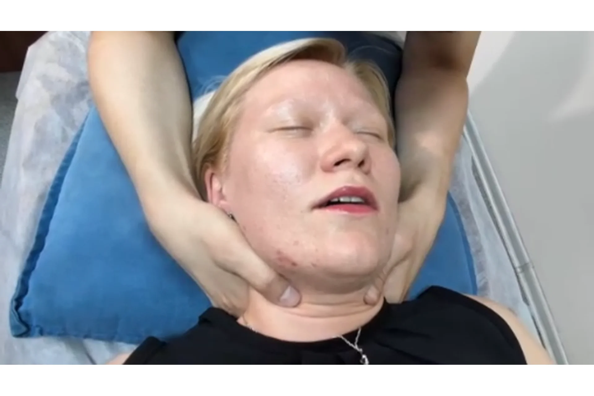 Болезни от невысказанности. Телесноориентированная психотерапия вашими рукам (Игорь Атрощенко), фото 1 из 1.