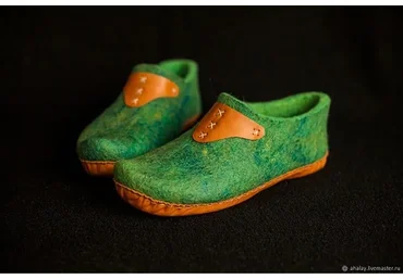 Тапочки-кломпы (Алла Халайджи)