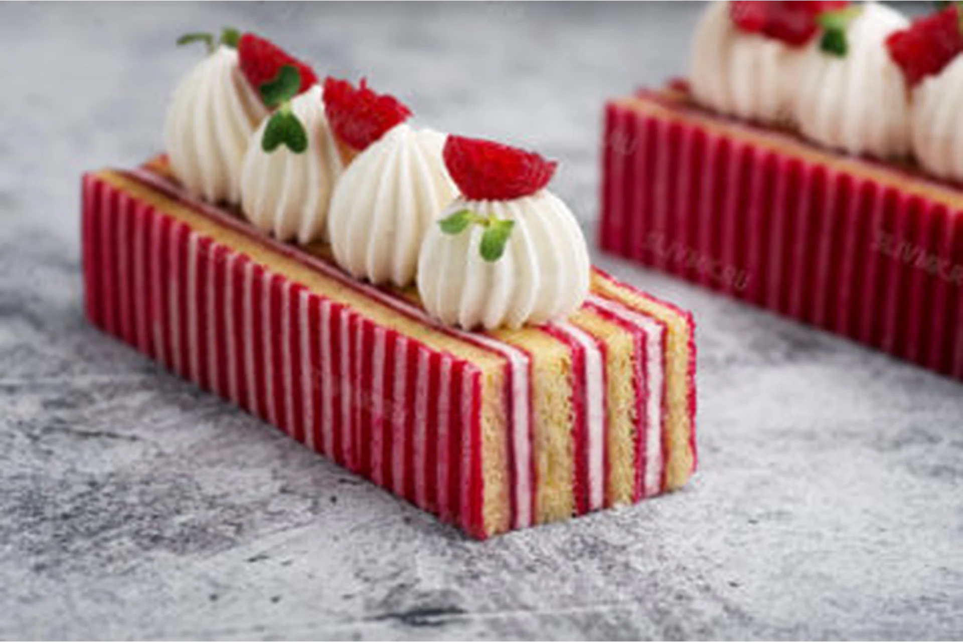 [KICA] Торты и пирожные (Карим Буржи), фото 1 из 1.