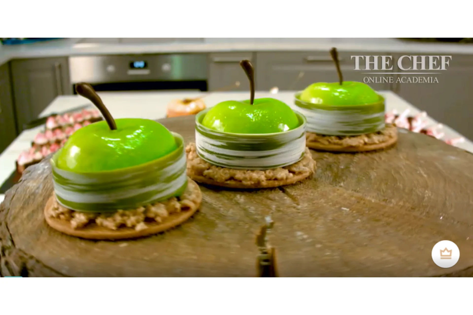 [The Chef] Авторские современные десерты с песочным тестом (Сергей Кулькин), фото 1 из 1.