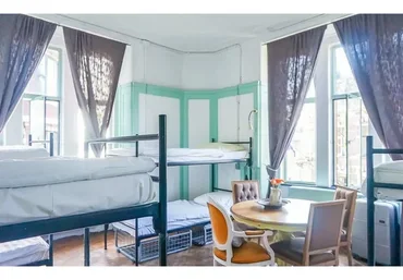 Как открыть хостел, 2016  (Роман Сабиржанов)