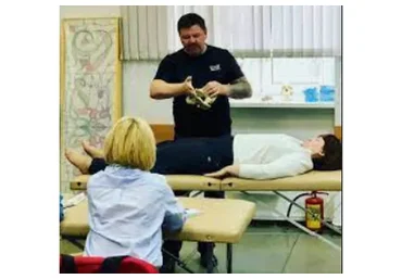 Остеопатия с беременными и детьми (Юрий Чикуров)