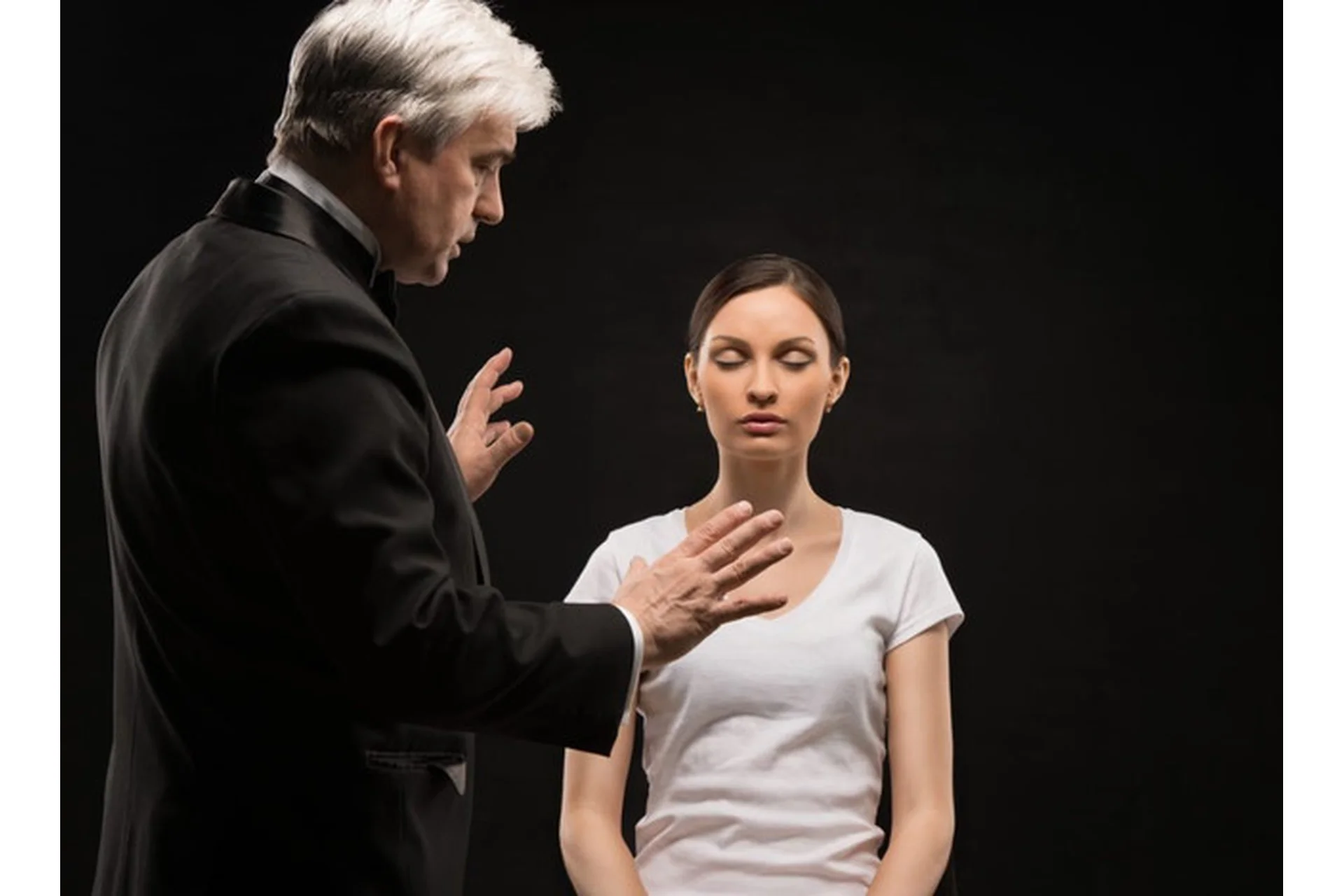 [ИПМП им.Б.Д.Карвасарского] Современная клиническая гипнотерапия.Классический и эриксоновский гипноз, фото 1 из 1.