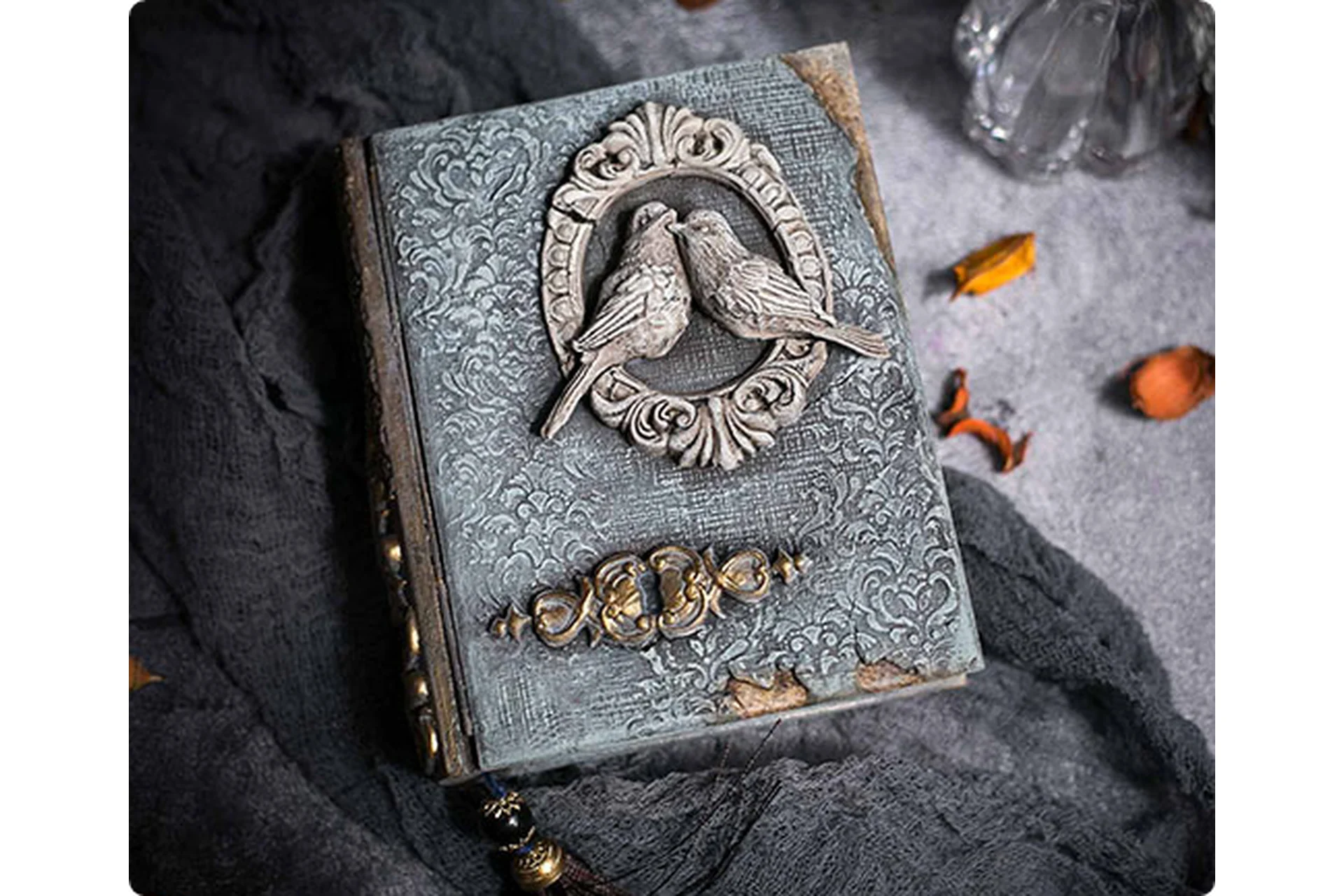 Декупаж шкатулки-книги Письма к Джульетте (Елена Якимова), фото 1 из 1.