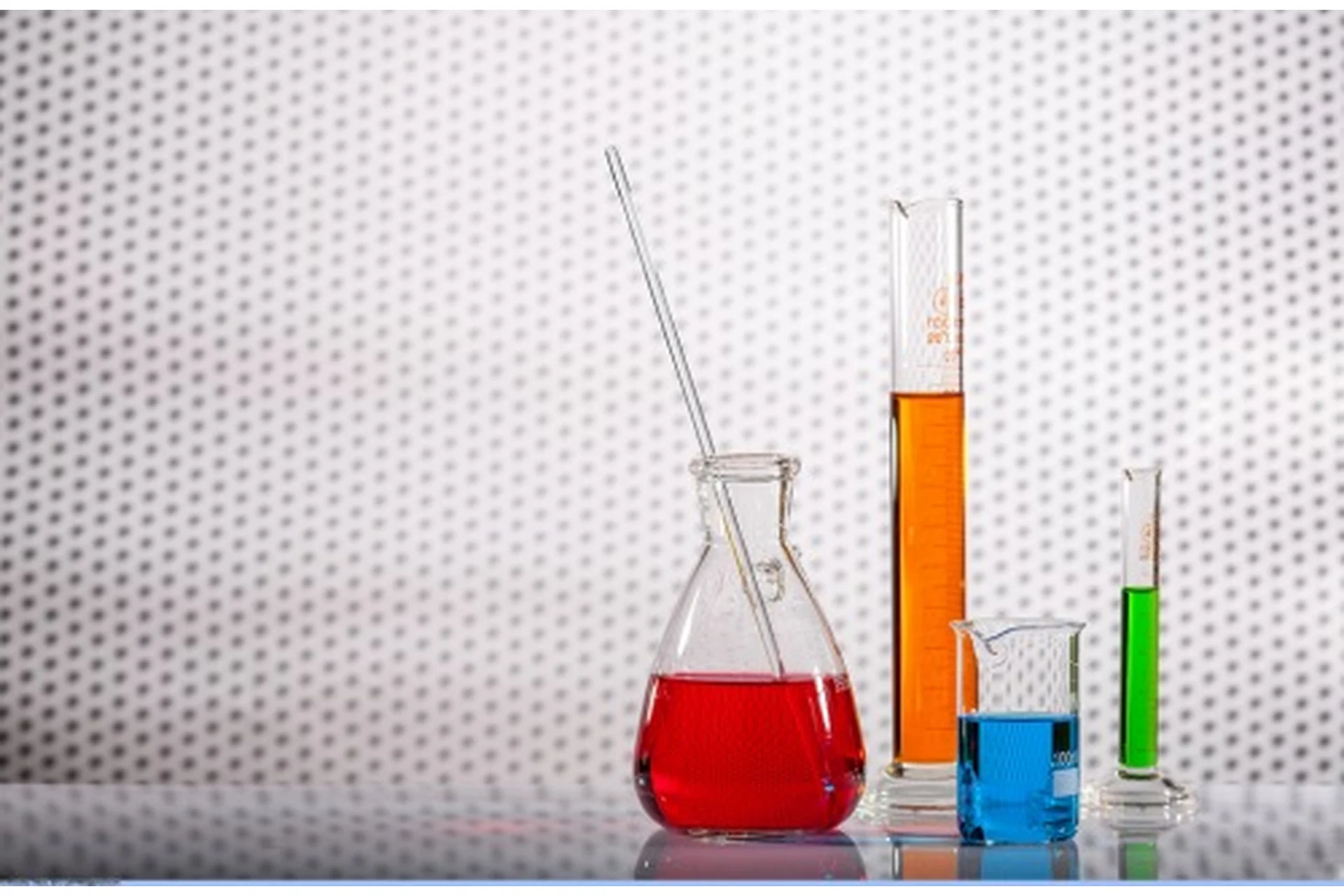 [Лаборатория эффективной косметики] Мифы и клады косметического сырья (Марина Казарина), фото 1 из 1.