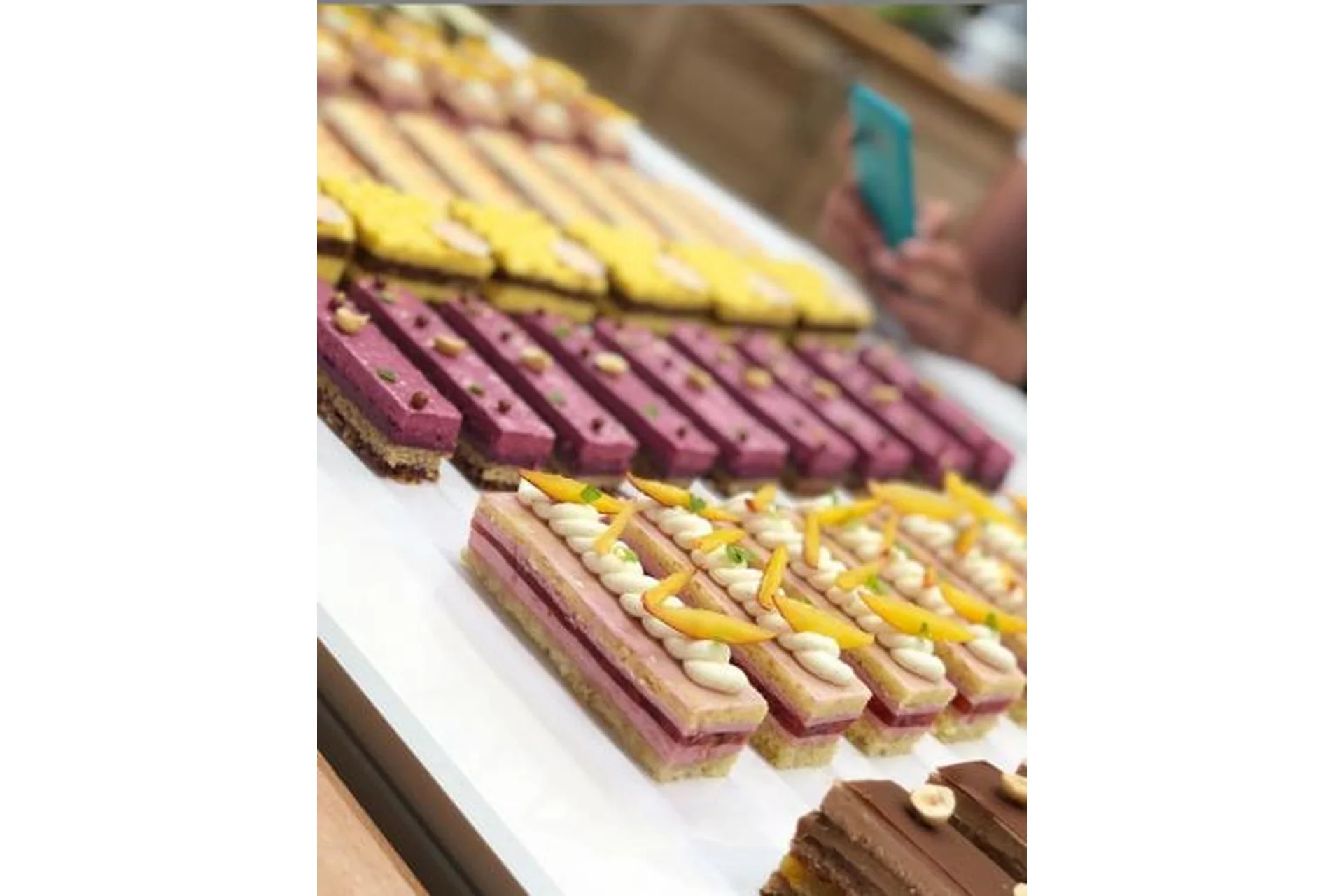 Нарезные Пирожные (Ольга Фан-Юнг), фото 1 из 1.