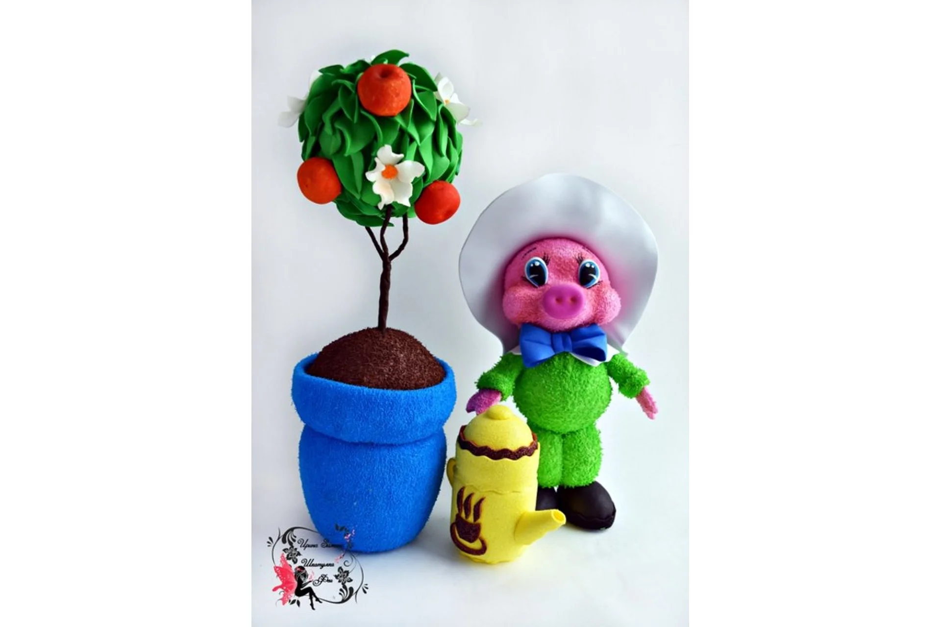 Поросенок Фунтик с апельсиновым деревом из фоамирана (Ирина Зимина), фото 1 из 1.