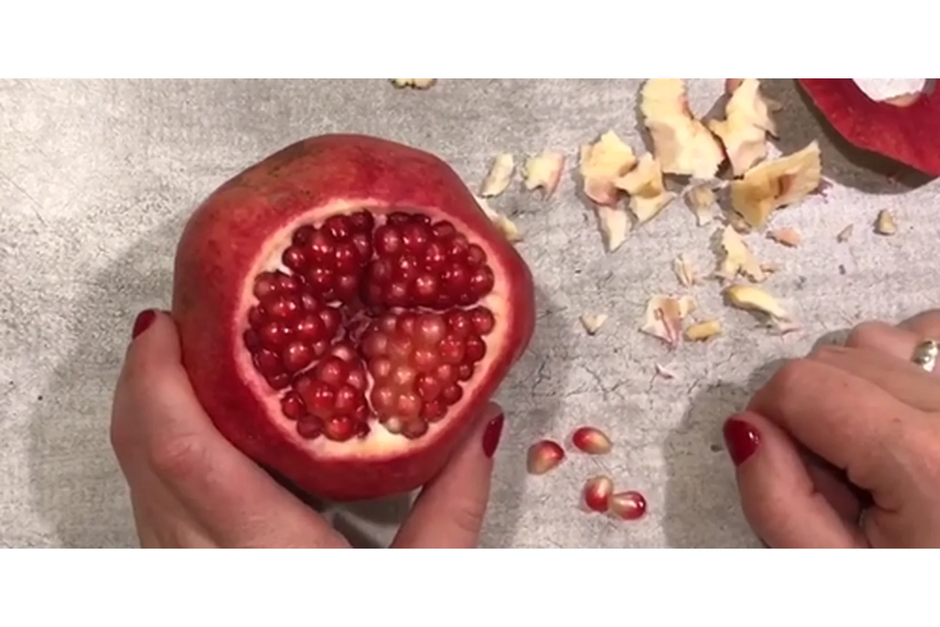 [Ohorosho] Фруктовый букет: гранат, травы, упаковка, фото 1 из 1.