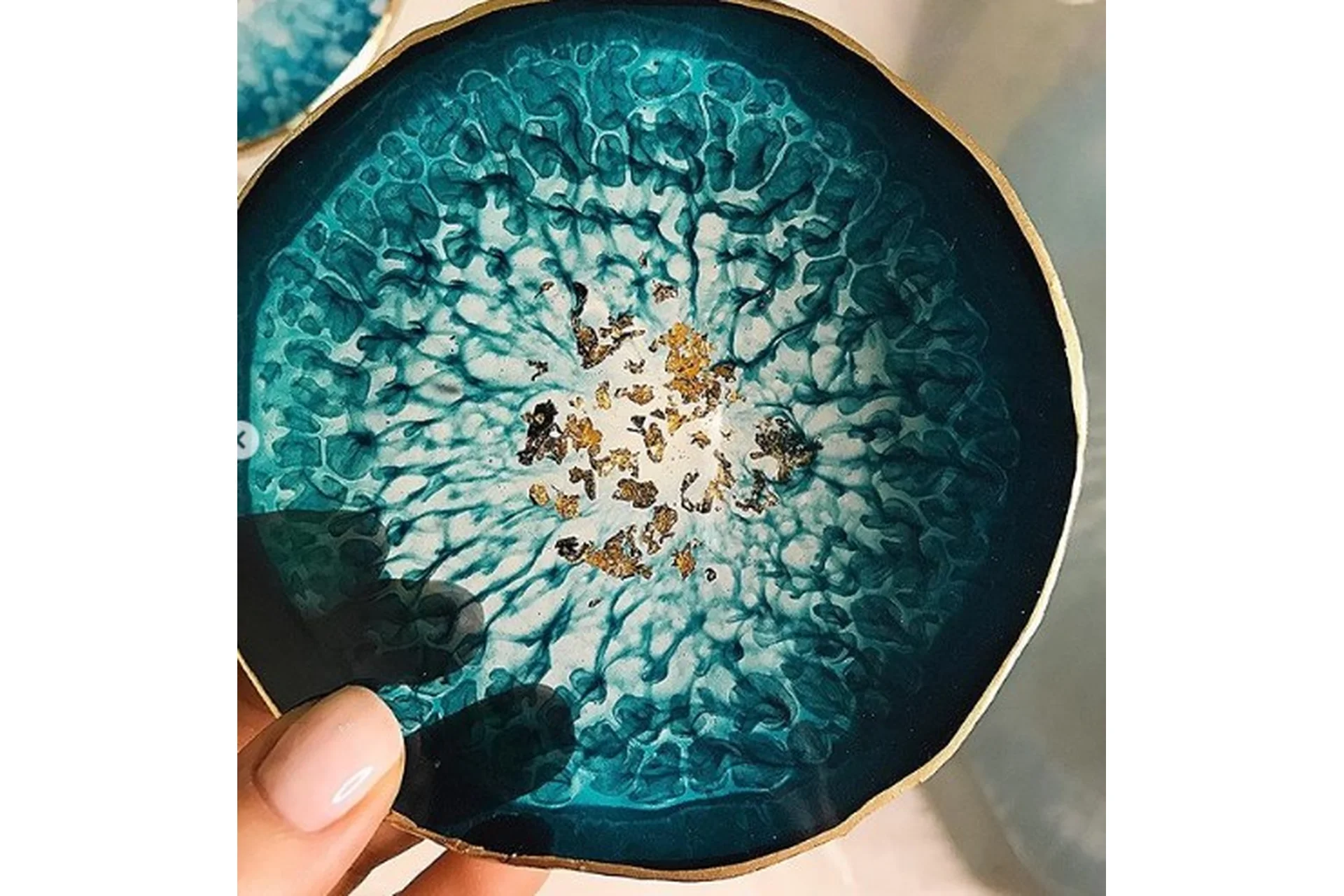 Подстаканники и сырная тарелка из эпоксидной смолы (magic_artstudio), фото 1 из 1.