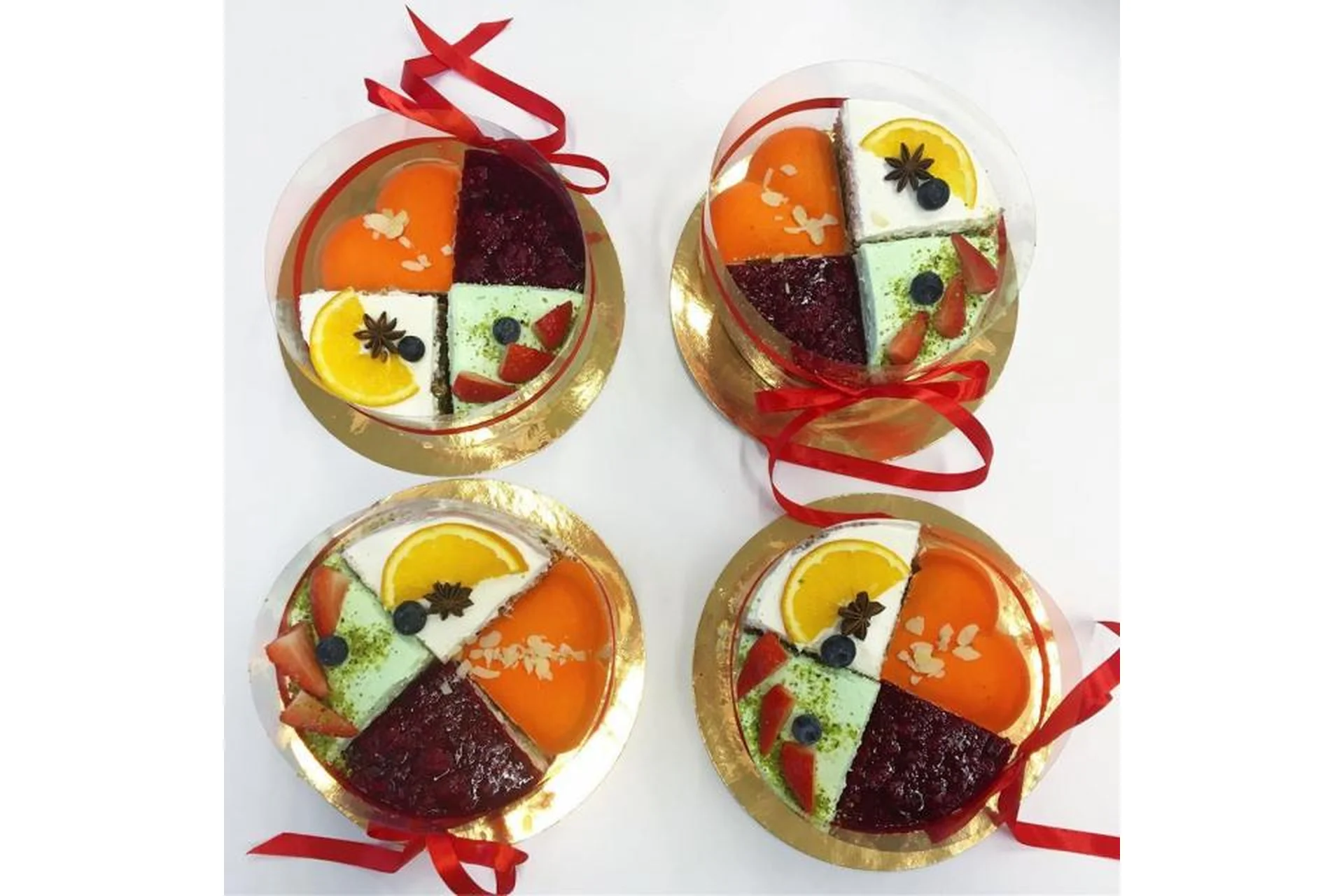 Муссовые диетические торты и пирожные (Юлия Феклина), фото 1 из 1.