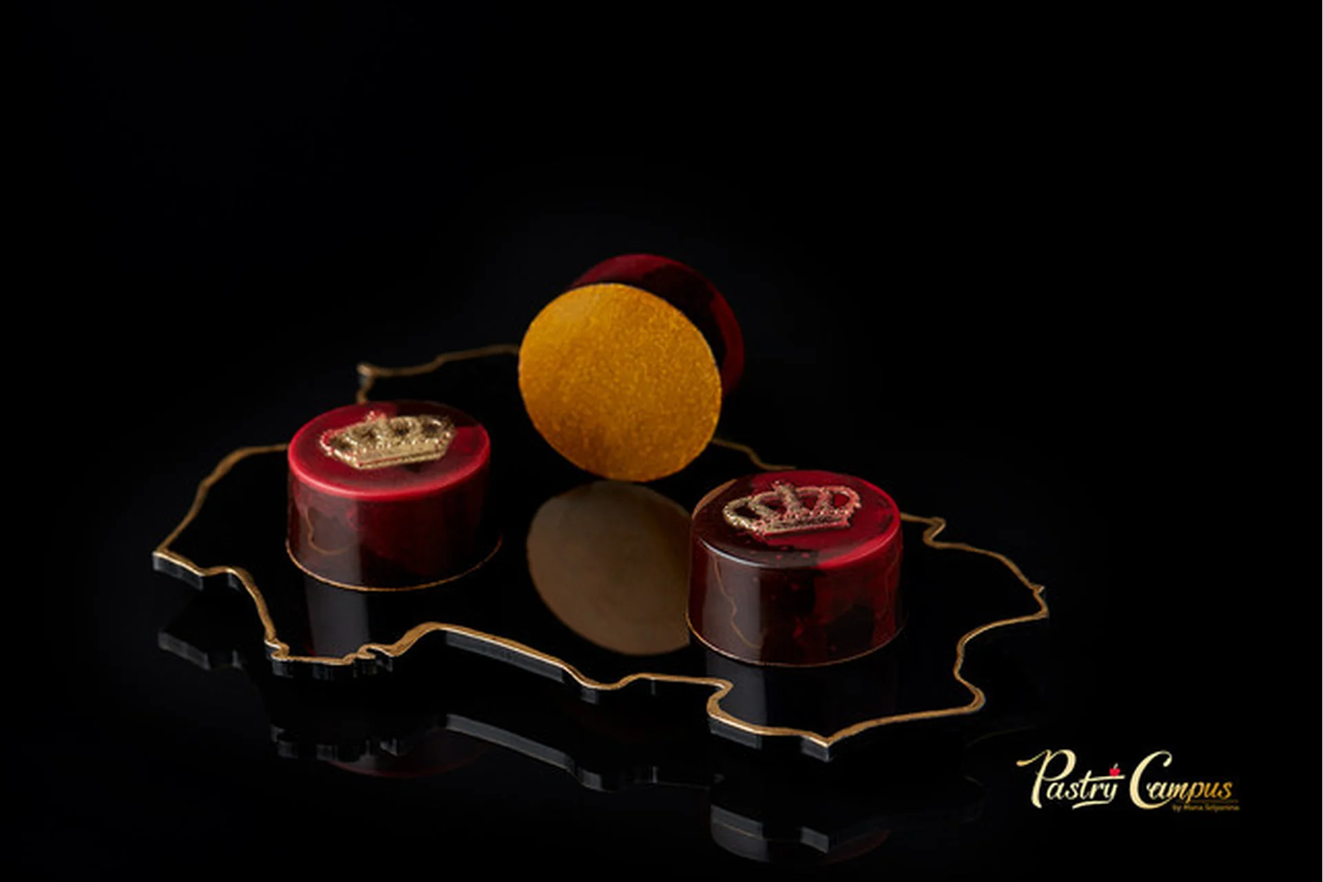 [PastryCampus] Уровень 9.   Работа с шоколадом и конфеты (Мария Селянина), фото 1 из 1.