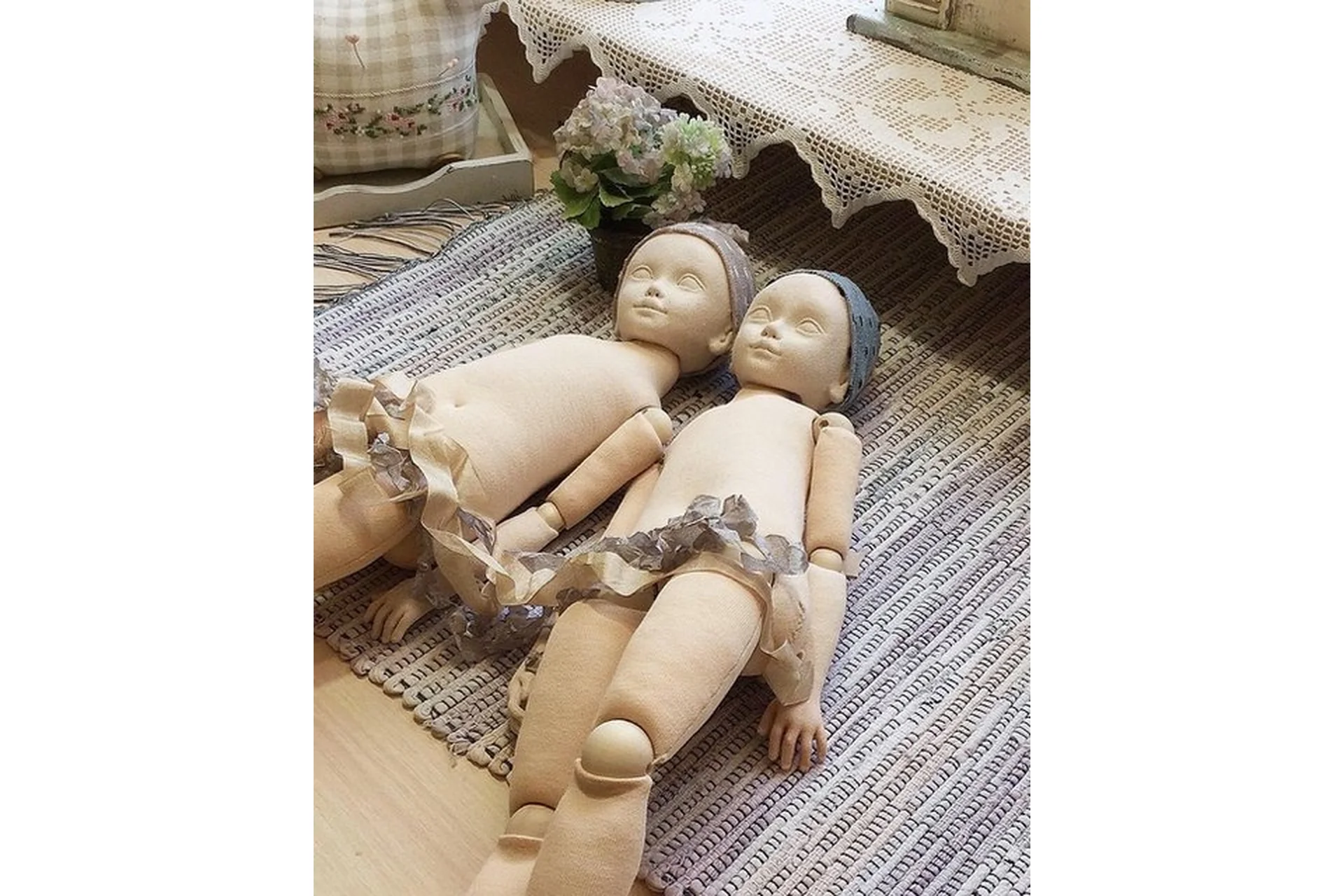 Красивое тело для куклы - туловище, руки и ноги (Ольга Бабынина), фото 1 из 1.