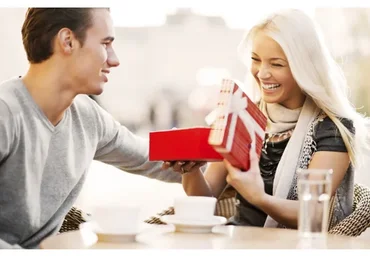 Гайд «Как повышать свою значимость и получать деньги и подарки от мужчин» (thekisaaa)