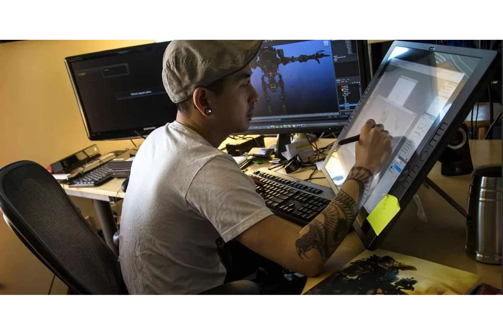 Сценарист видеоигр: введение в профессию (Павел Миронов, Антон Радус), фото 1 из 1.