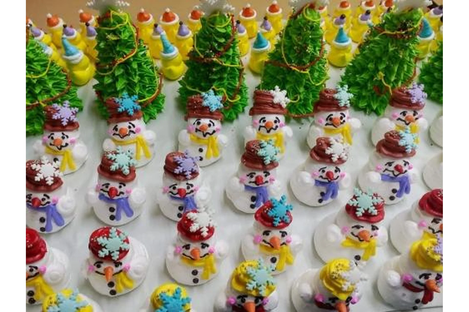 Кремовые фигурки (Руслана Бондарева), фото 1 из 1.