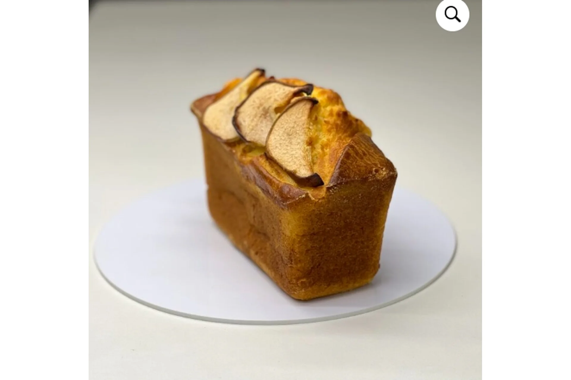 Кекс Кавказский с моцарелла сыром, белым сухим вином и грушей (Мария Манахова), фото 1 из 1.