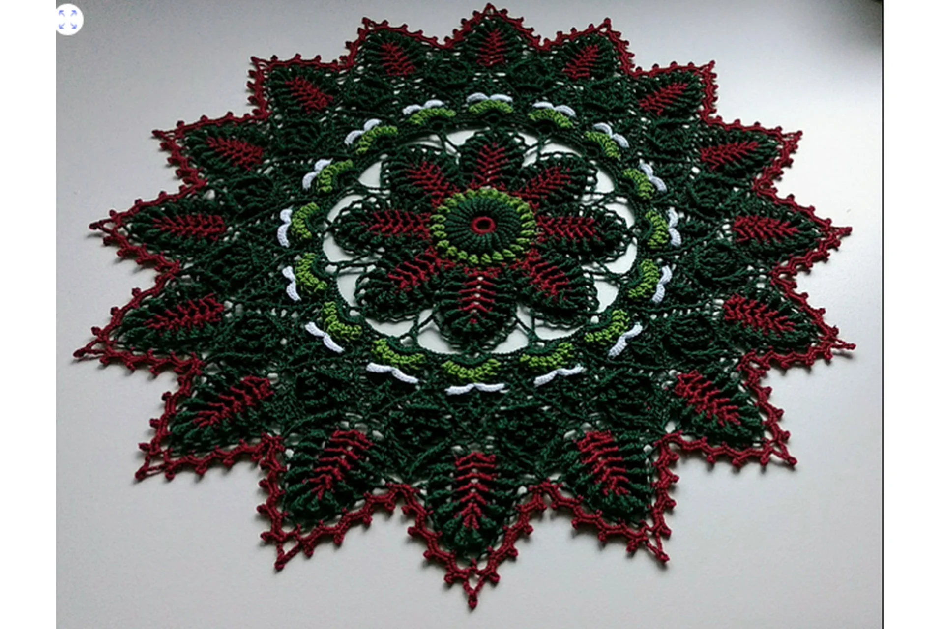 Салфетка «Christmas Wreath » (Галина Борисова), фото 1 из 1.