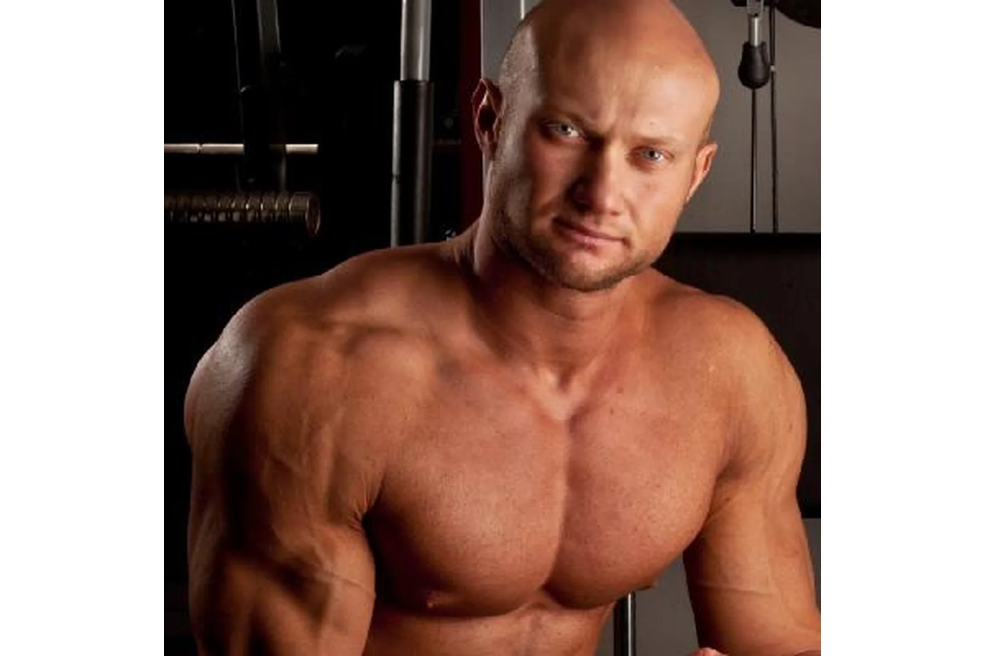 Хватит сидеть, пора попотеть! Видеокурс тренировок для мужчин и женщин, 2014 (Юрий Спасокукоцкий), фото 1 из 1.