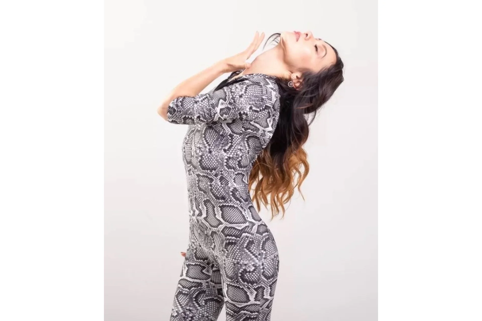 Женский стиль в Бачате. Bachata Lady's Style (Дилара Давыдова), фото 1 из 1.