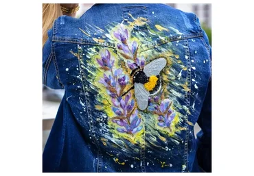 Шмель (Лилит Восканян, Алина Путилина)