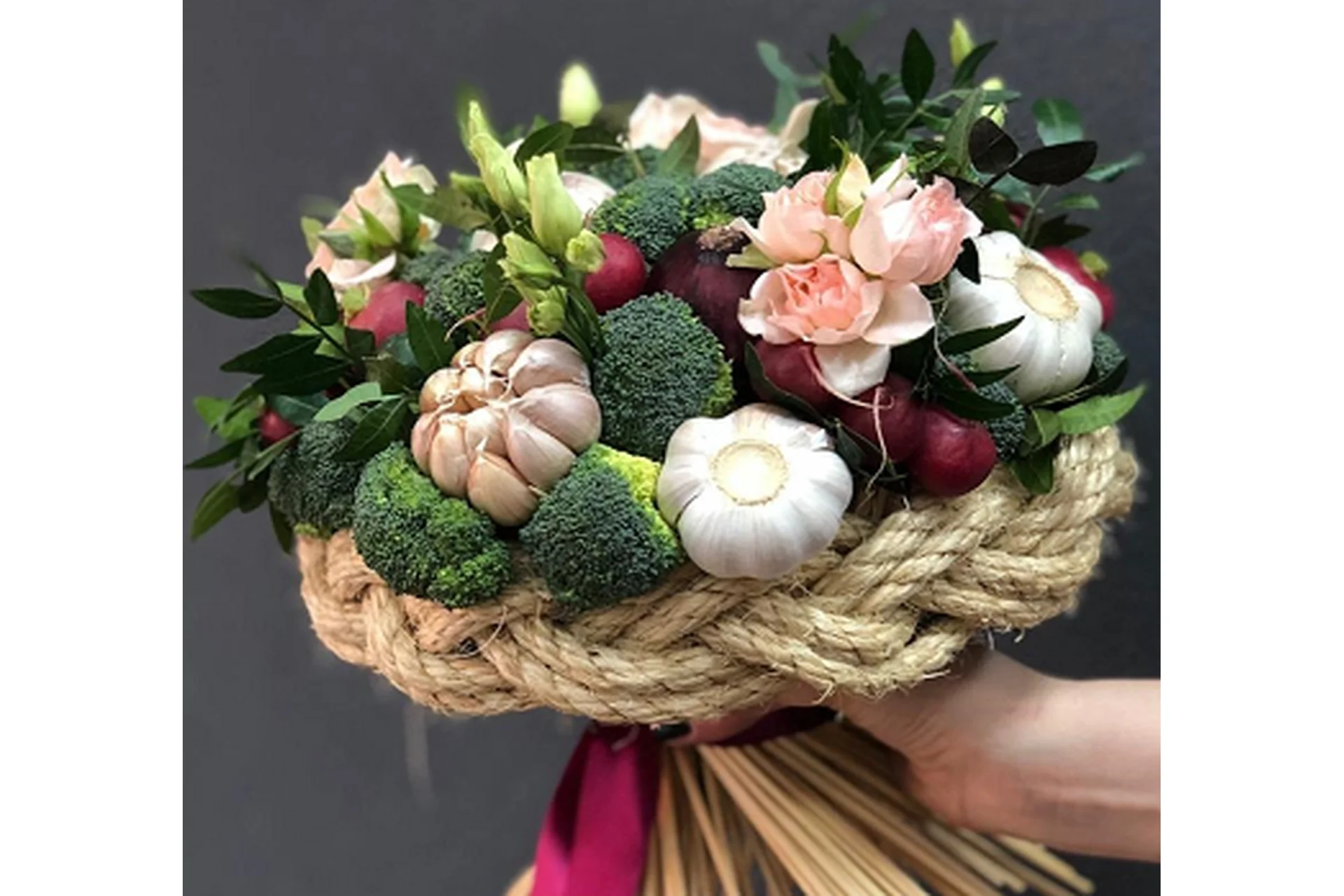 [Ovoshi] Плетение каркасов и Food-букет в спиральной технике (Алина Ройтман), фото 1 из 1.