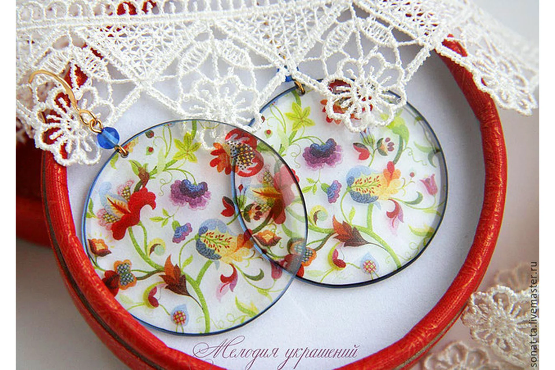 Делаем прозрачные серьги из ювелирной смолы (Наталья Агафонова), фото 1 из 1.