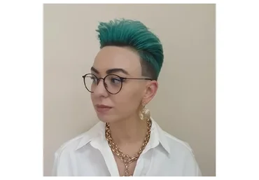 Магия волос в движении (Анжелика Гречкина)