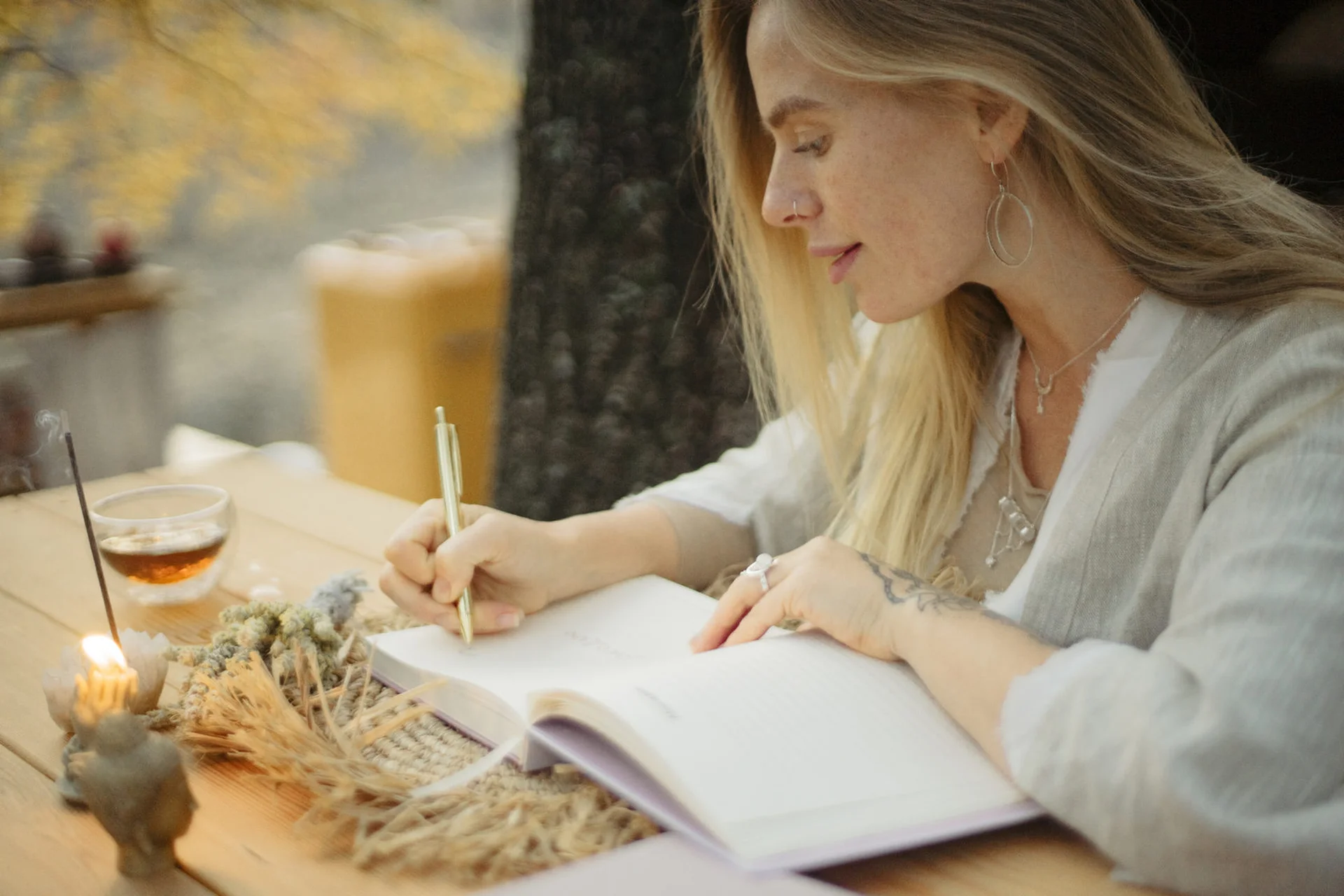 Женщина в гармонии с луной (Наташа Будникова), фото 1 из 1.