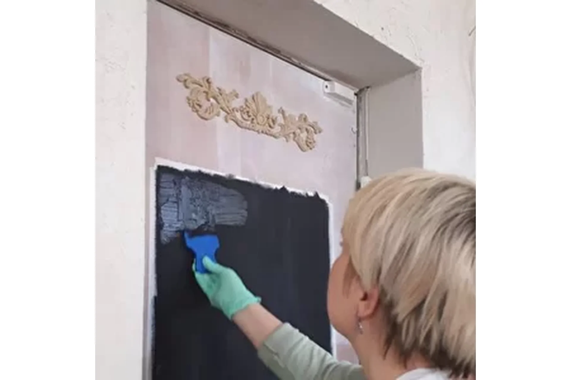 Азбука окрашивания мебели и предметов интерьера от А до Я. Пакет «Все секреты декора» (Оксана Ловен), фото 1 из 1.