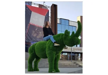 [Облако декор]  Носорог из стеклопластика