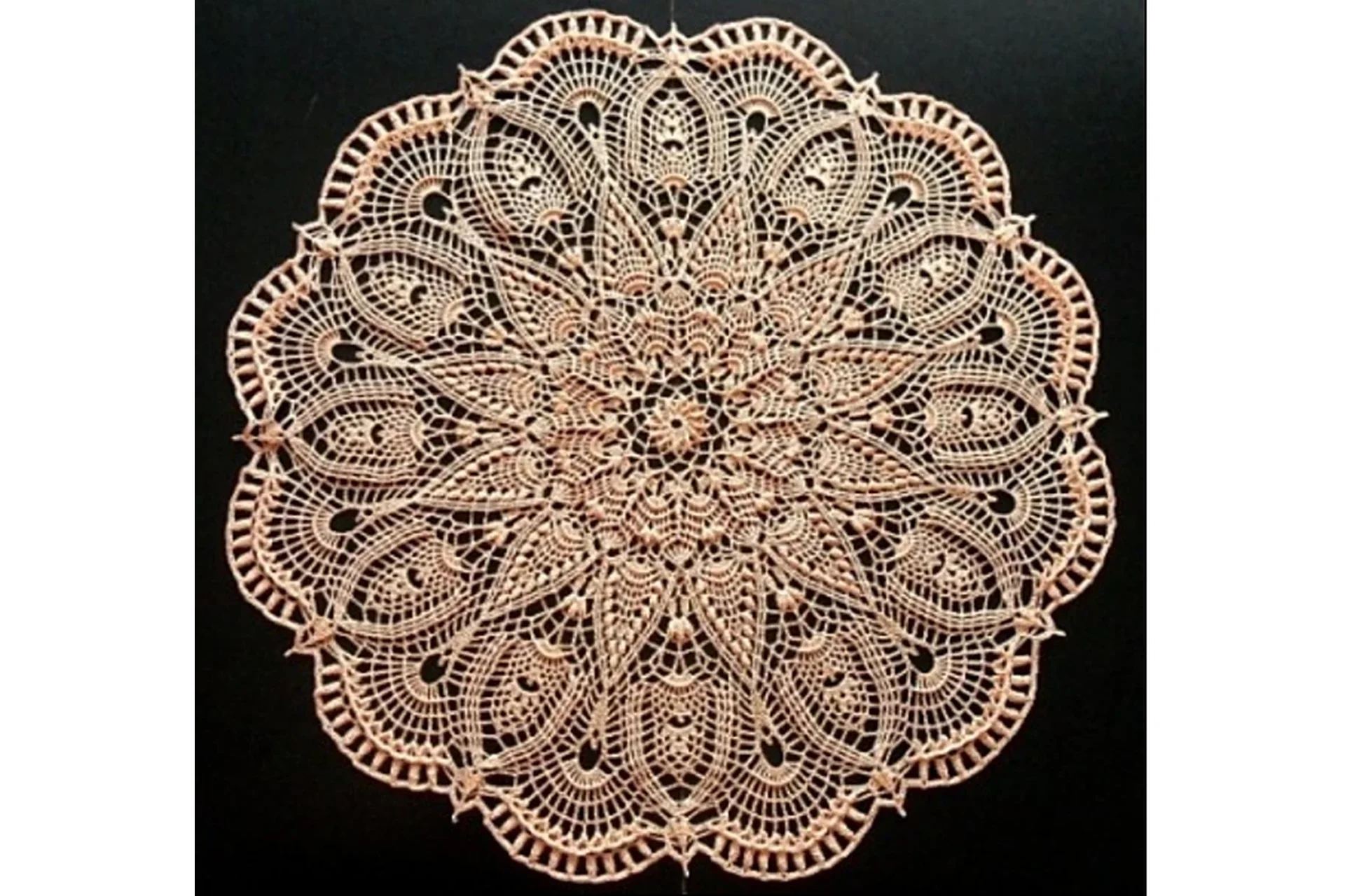Салфетка крючком Doily Anna (Галина Борисова), фото 1 из 1.