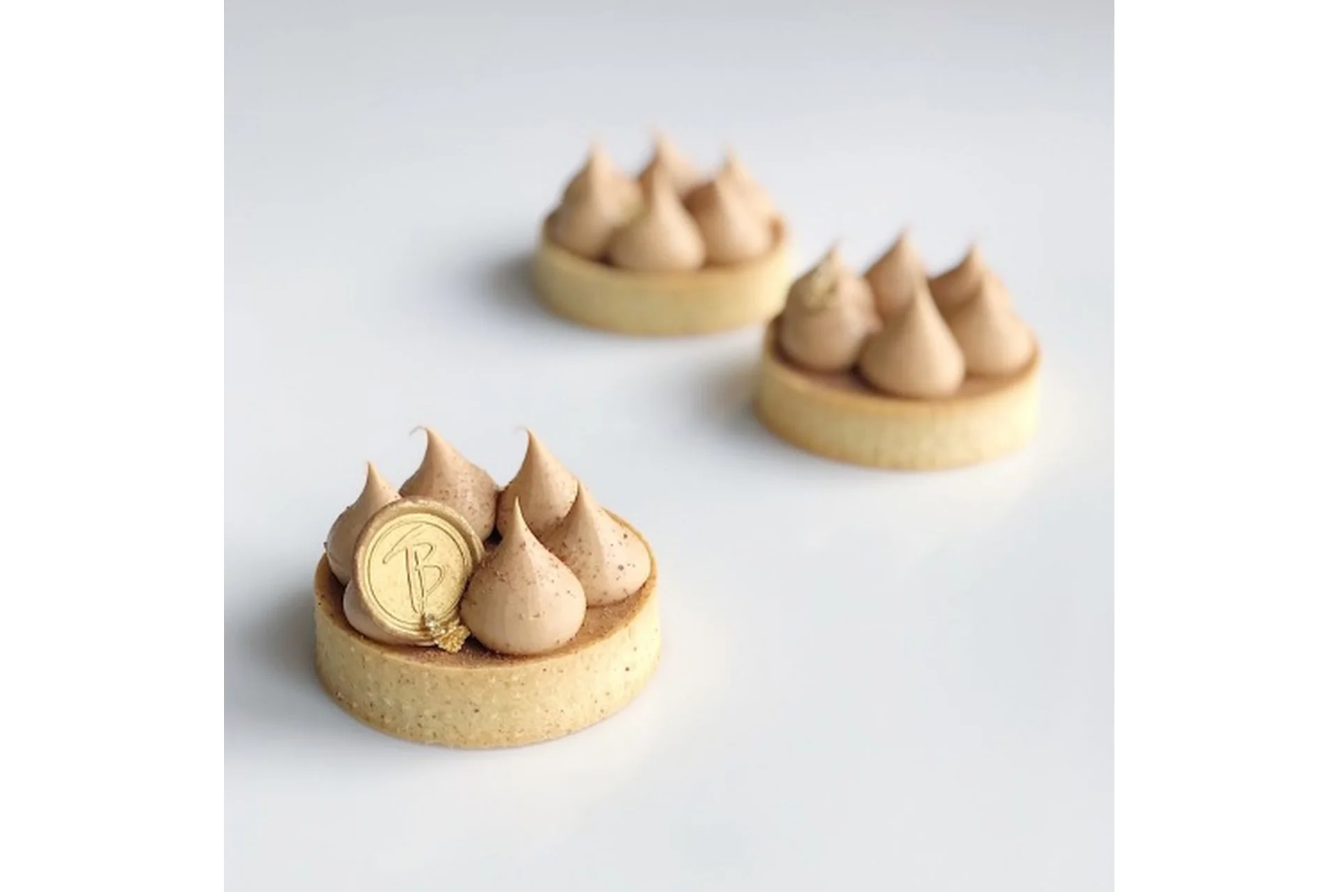 [Cake Pro] Карамельно Ореховый тарт. Видео урок и техкарта (Александра Овешкова), фото 1 из 1.