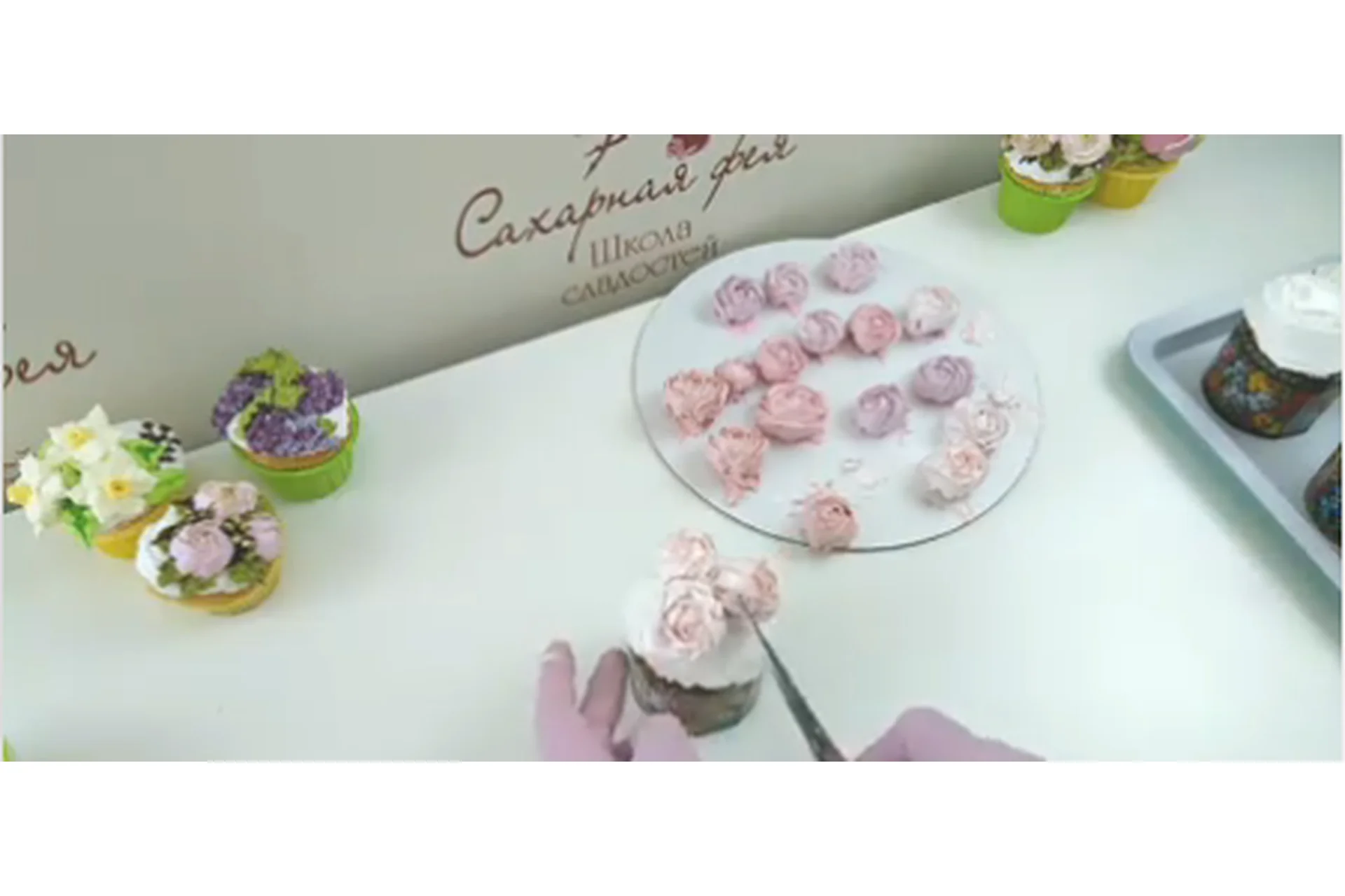 [Сахарная фея]  Современные куличи (Ирина Юркова), фото 1 из 1.