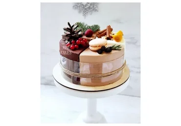 [Juso Cakes] 3 новых торта: Медово-лимонный, Корично-карамельный, Кофейно-малиновый