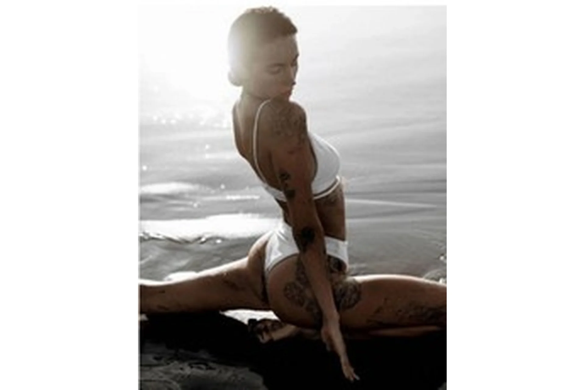 Full Body Pro. Растяжка для продолжающих (Анна Канюк), фото 1 из 1.