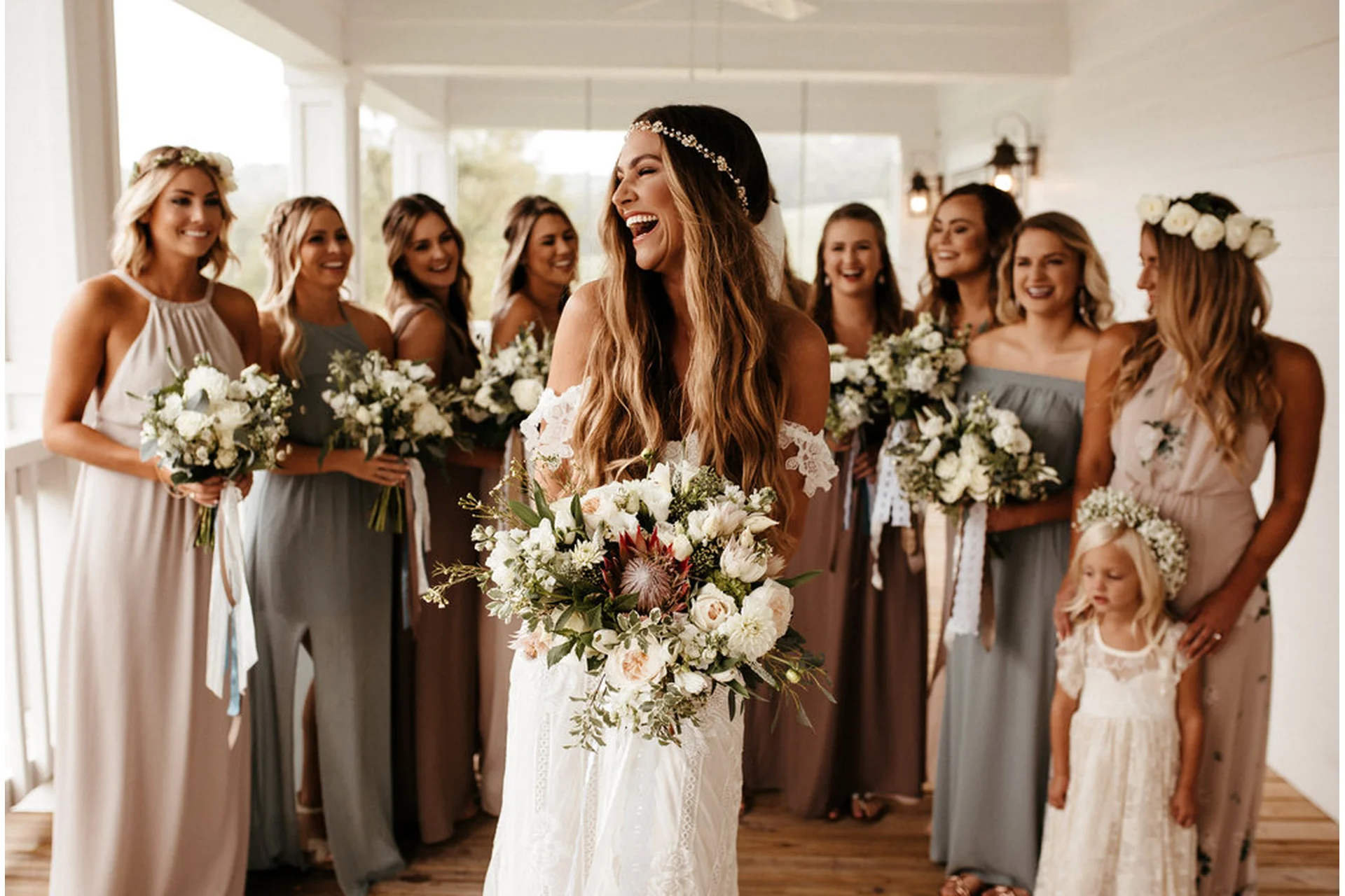 [The Hatches] Свадебные пресеты для Love Stories и свадьбы, 6цв+1чб, LR, LR mobile DNG, фото 1 из 1.