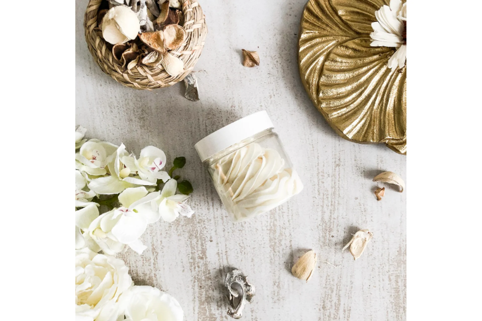 [Косметика дома] Масло для тела и волос. Пакет Я сама (Елена Елина, Валентина Елина), фото 1 из 1.