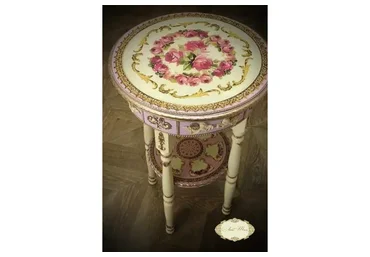 Кофейный столик «Ванильная роза» (Люба Тим)