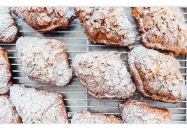 [KICA] Круассаны и слоеная выпечка (Татьяна Овруцкая)