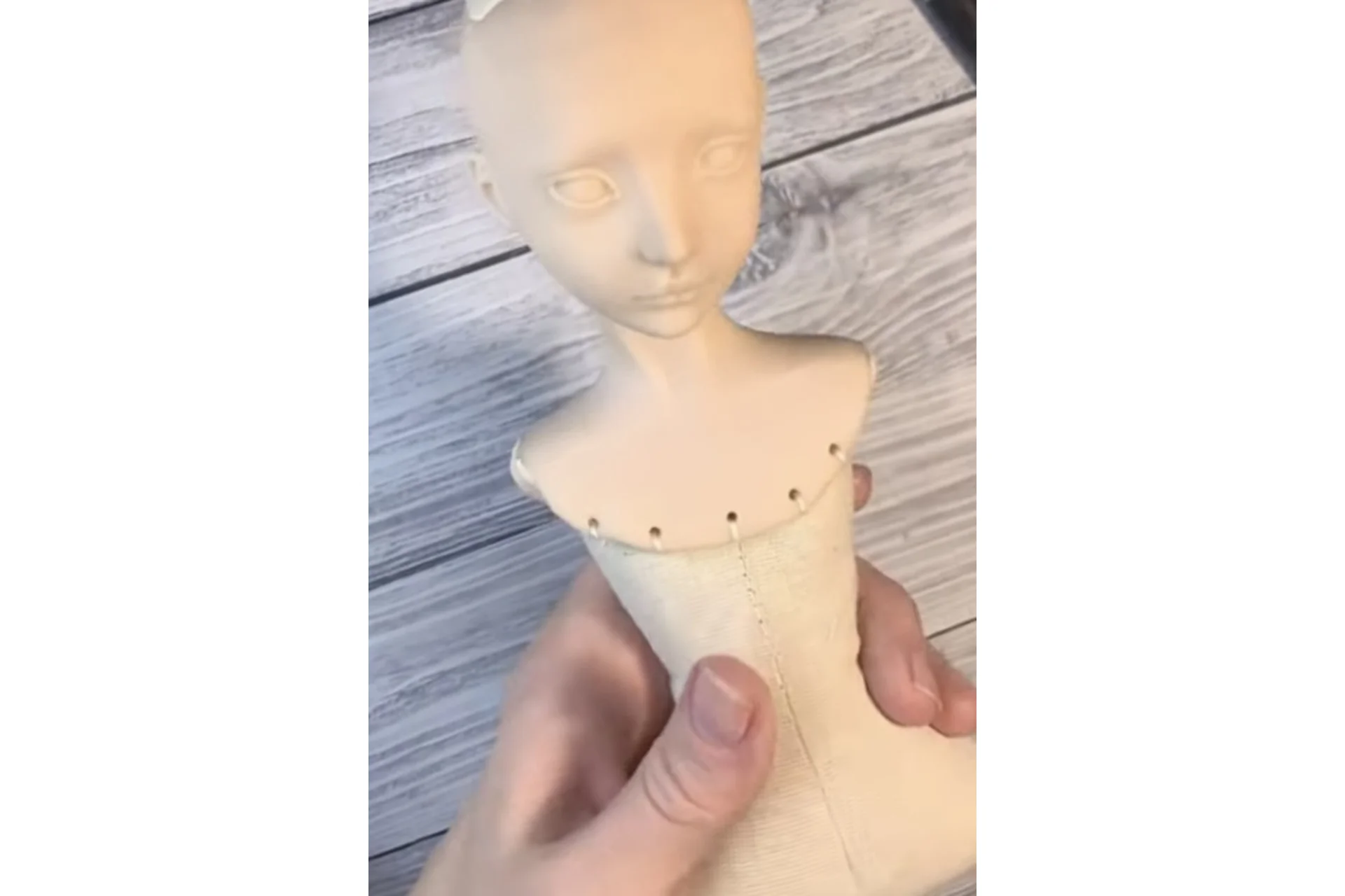 Лепка головы, шеи, рук и ног (Юлия Бобинова), фото 1 из 1.