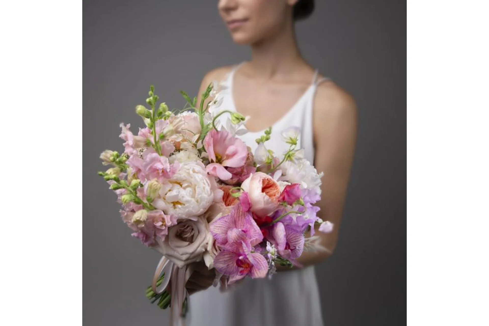 [Lacy Bird Academy] Свадебный раскидистый букет в стиле Lacy Bird (Оксана Аникина), фото 1 из 1.