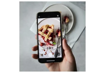 [Contrse] Снимите это мобильно (Дарья Калугина)