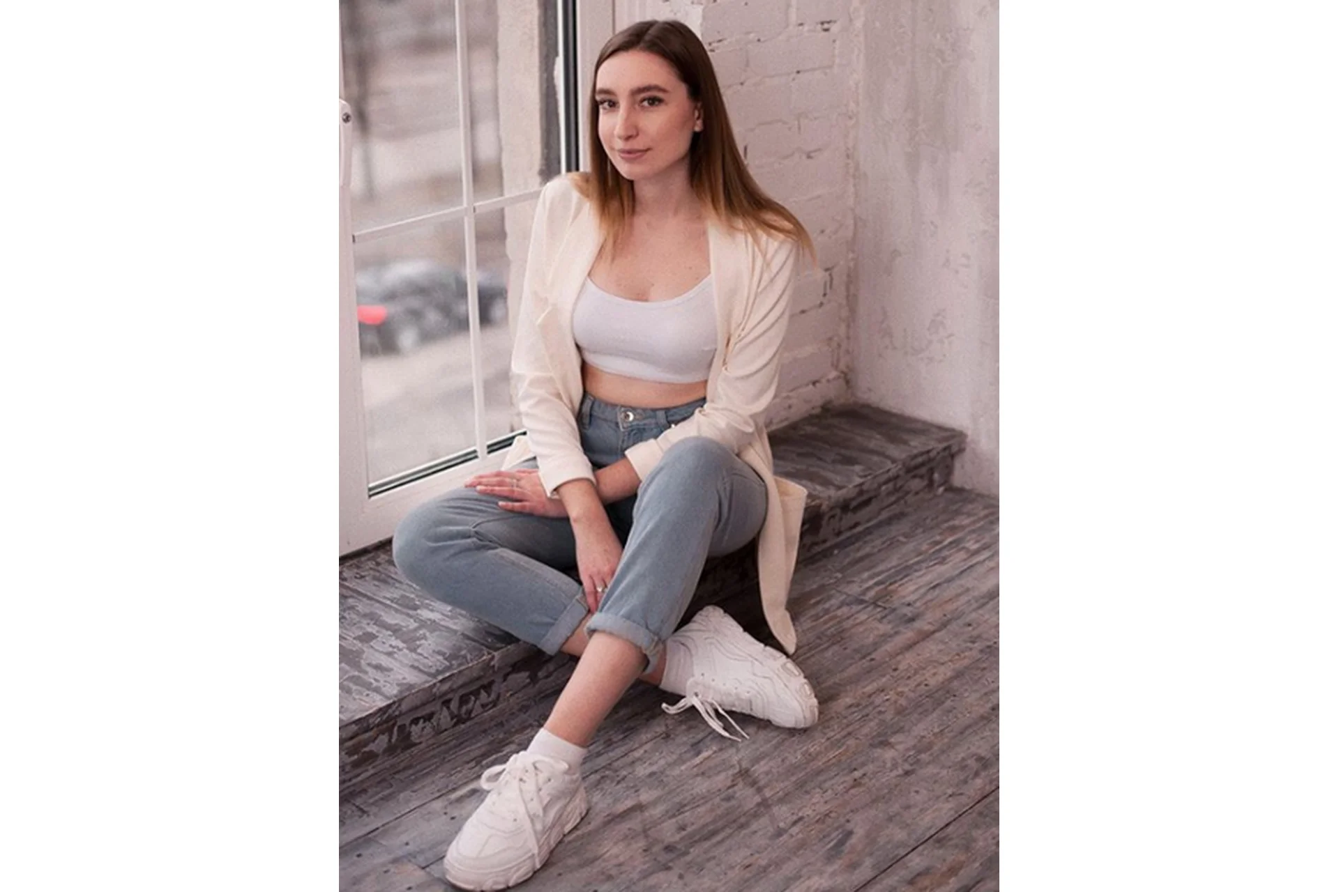 Окрашивание бровей краской (Женя Левина), фото 1 из 1.