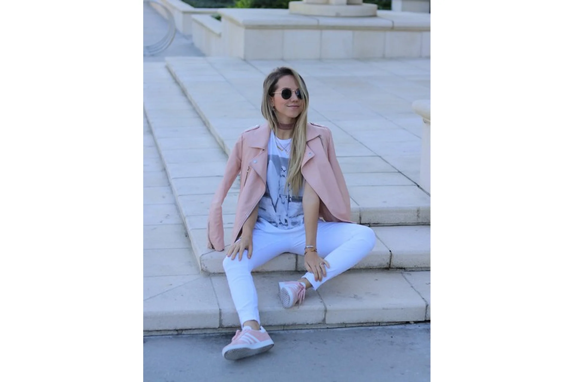 Пресеты Magic Dwells Here,  LR, LR mobile DNG (Allison Schaper), фото 1 из 1.