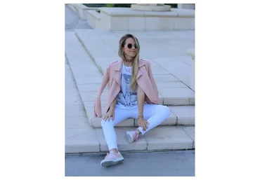 Пресеты Magic Dwells Here,  LR, LR mobile DNG (Allison Schaper)