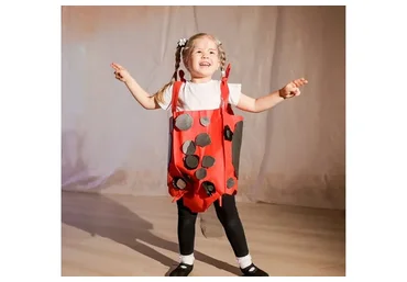 [Умничка] Конспекты занятий по театральной студии для детей 4-7 лет. Весь год (Софья Тимофеева)