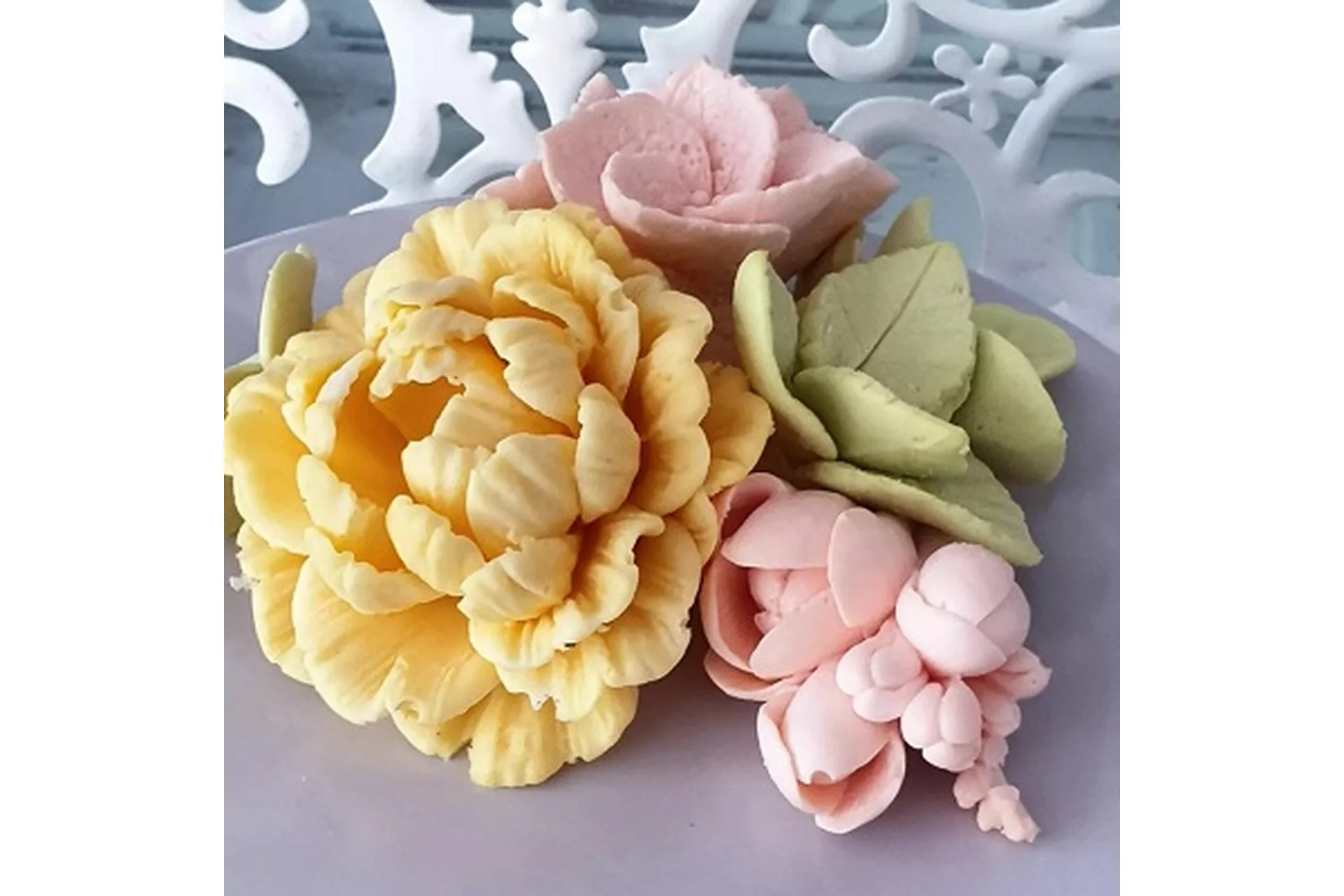 Заливной зефир со вкусом Птичьего молока. Конфеты Птичье молоко в виде цветов (Елена Гринева), фото 1 из 1.